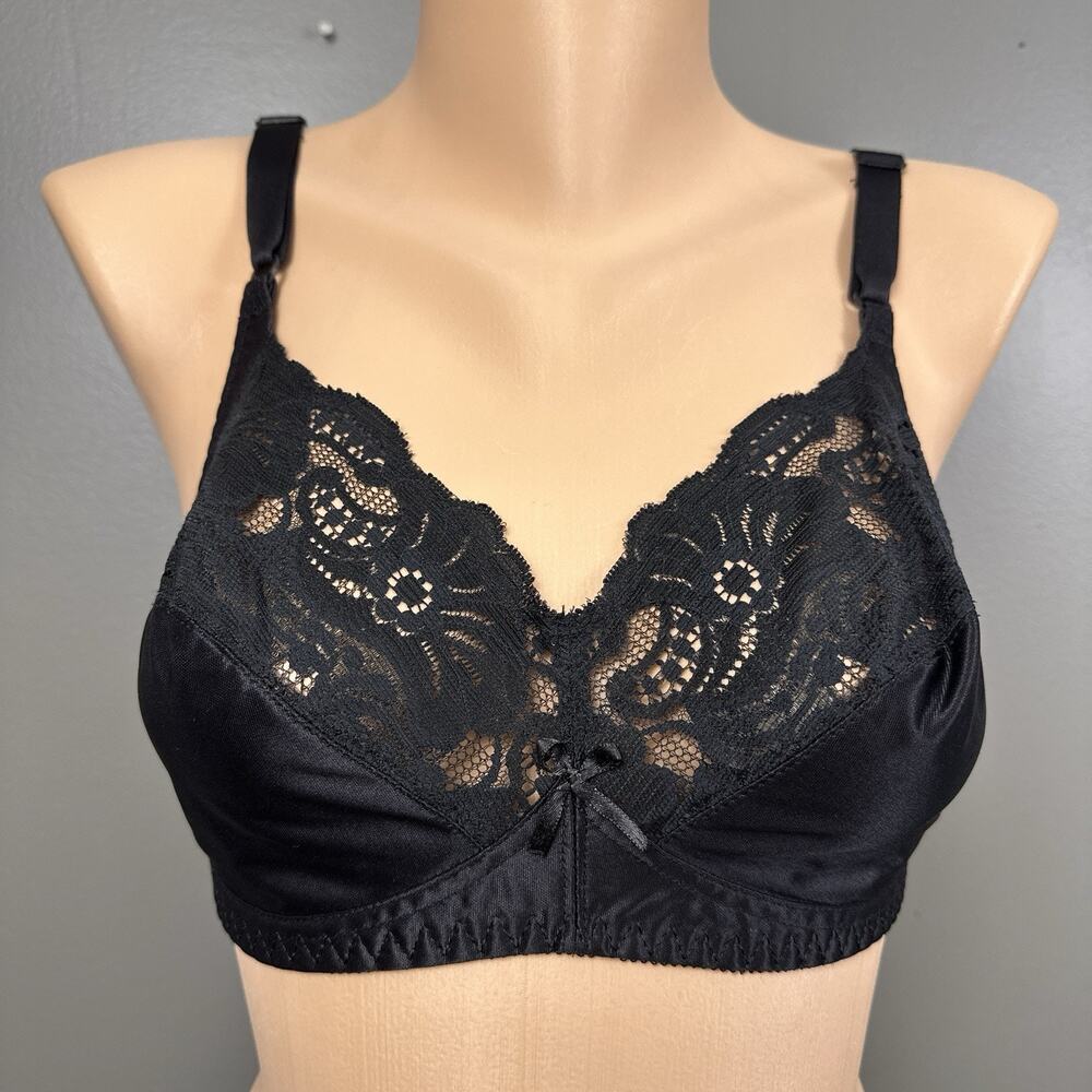 Vintage Hanes Her Way Satin & Lace Wirefree Bra Size 36C G203 7203 Black Unlined
